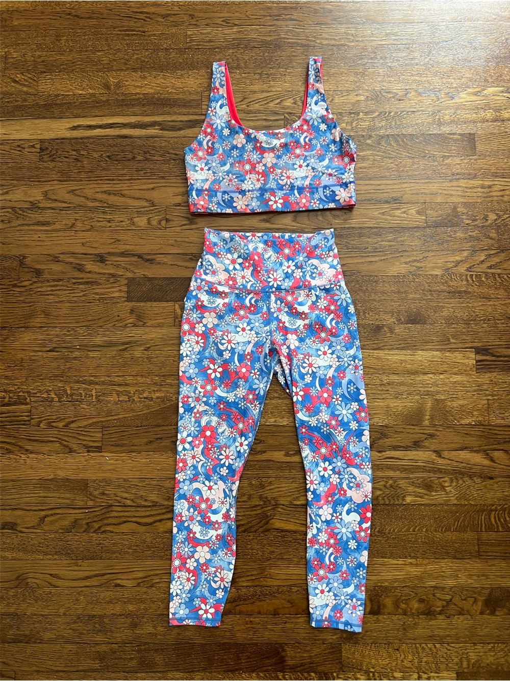 Fabletics Freedom Floral Set